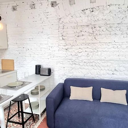 Grand Studio Avec Terrasse - Gare - Metro - Wifi Тулуза Екстер'єр фото